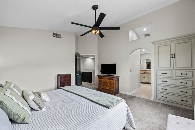 23717 Shadylane, Valencia, CA 91354