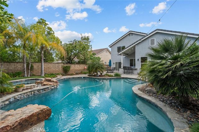 23717 Shadylane, Valencia, CA 91354