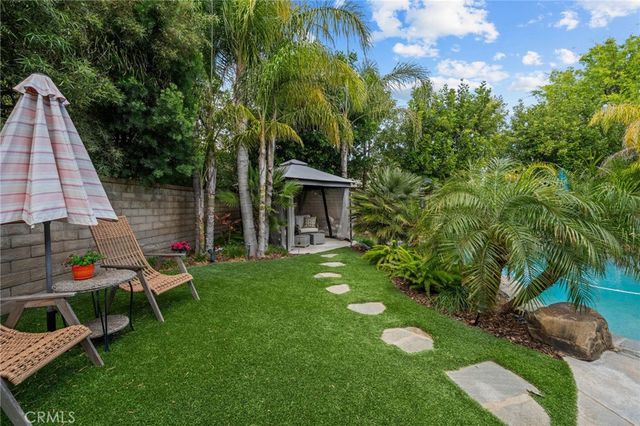 23717 Shadylane, Valencia, CA 91354