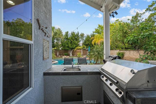 23717 Shadylane, Valencia, CA 91354