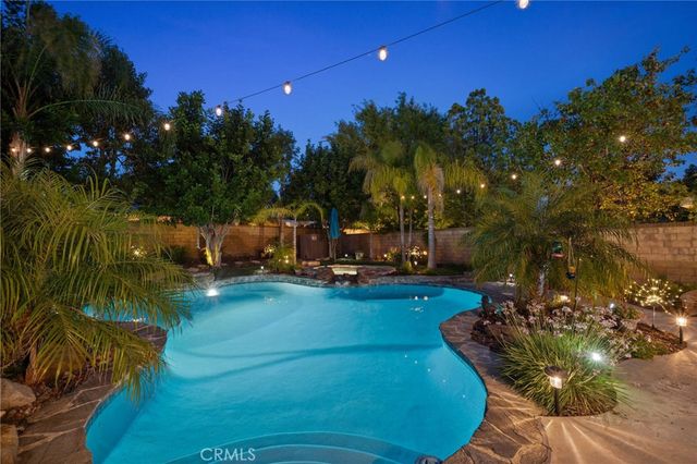 23717 Shadylane, Valencia, CA 91354
