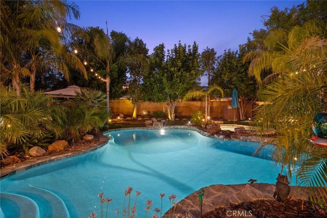 23717 Shadylane, Valencia, CA 91354