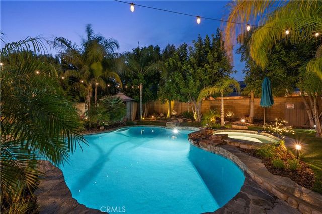 23717 Shadylane, Valencia, CA 91354