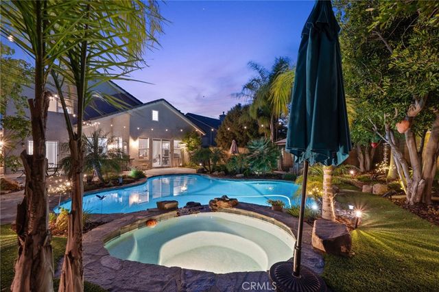 23717 Shadylane, Valencia, CA 91354