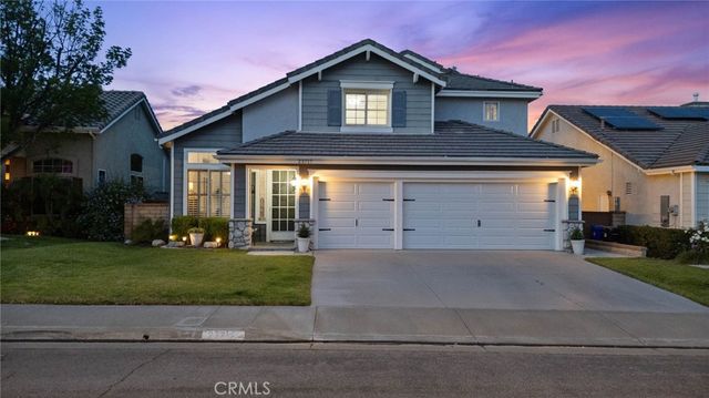 23717 Shadylane, Valencia, CA 91354