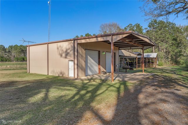 5779 Springhill Church Road, Coushatta, LA 71068