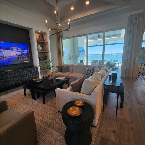 512 BLUE SHELL LOOP, Sarasota, FL 34240