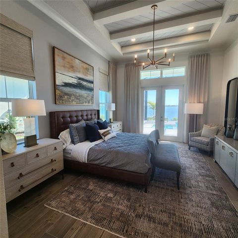 512 BLUE SHELL LOOP, Sarasota, FL 34240