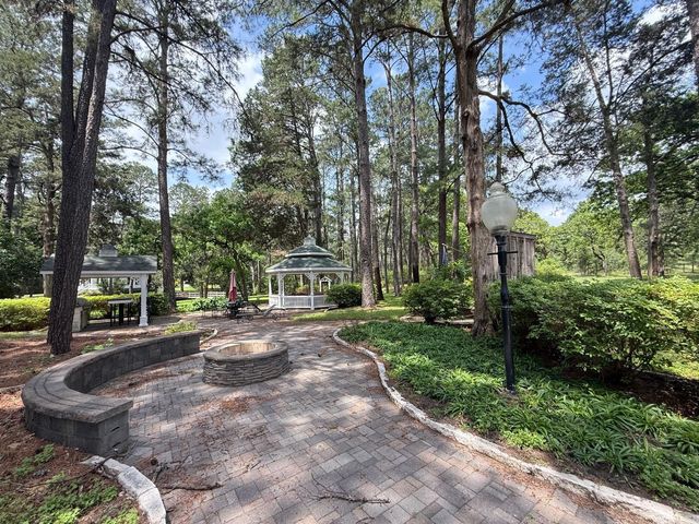 1539 Weishuhn Road, New Ulm, TX 78950