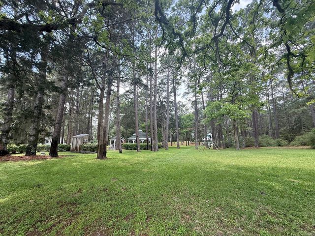 1539 Weishuhn Road, New Ulm, TX 78950