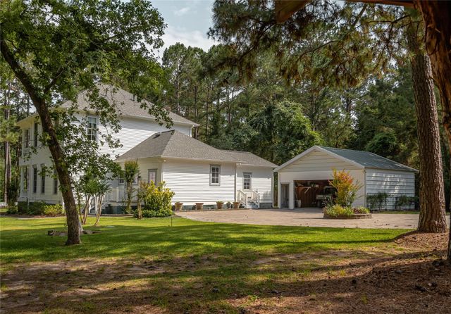1539 Weishuhn Road, New Ulm, TX 78950