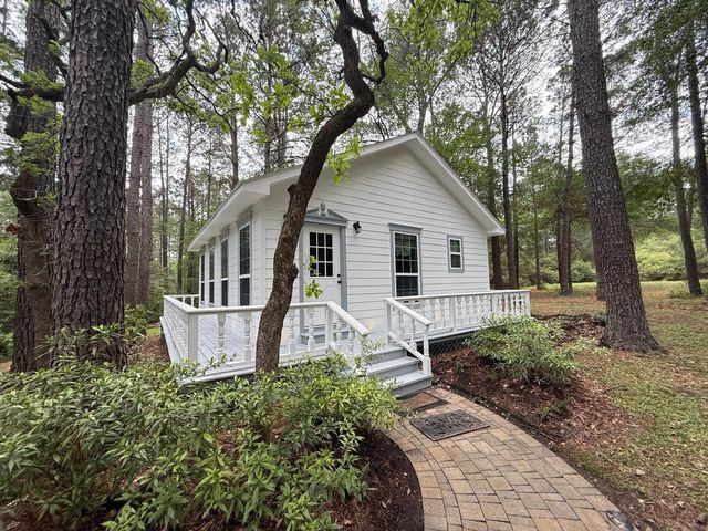 1539 Weishuhn Road, New Ulm, TX 78950