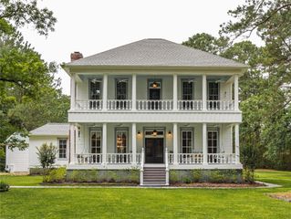 1539 Weishuhn Road, New Ulm, TX 78950