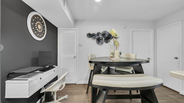 875 Riverside Drive 726, Coral Springs, FL 33071