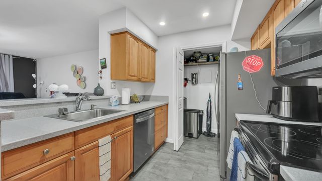 875 Riverside Drive 726, Coral Springs, FL 33071