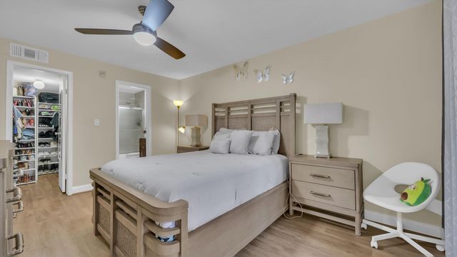 875 Riverside Drive 726, Coral Springs, FL 33071