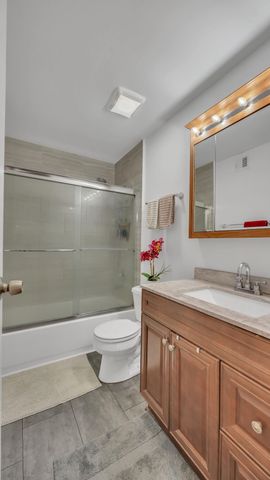 875 Riverside Drive 726, Coral Springs, FL 33071