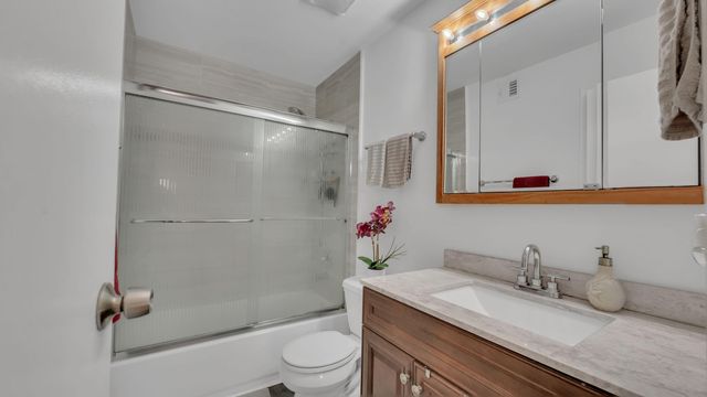 875 Riverside Drive 726, Coral Springs, FL 33071