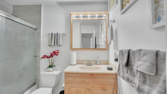 875 Riverside Drive 726, Coral Springs, FL 33071