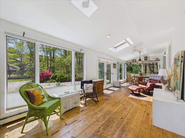 621 Locustfield Rd, Falmouth, MA 02536