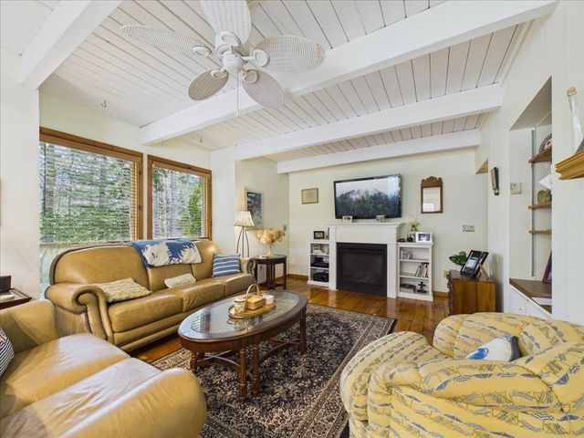 621 Locustfield Rd, Falmouth, MA 02536