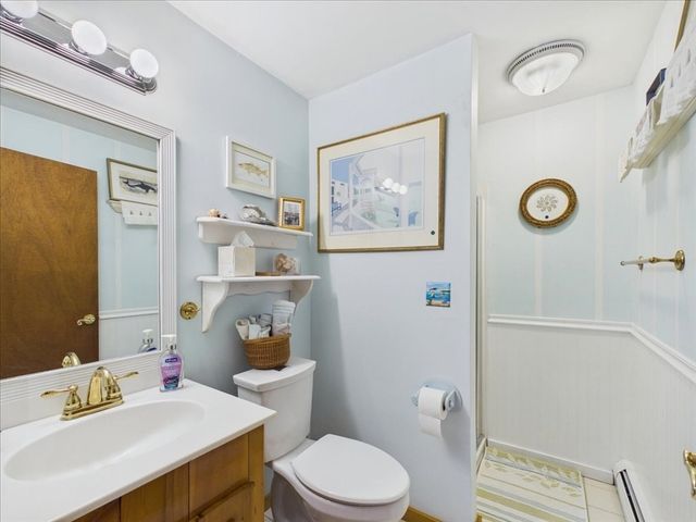 621 Locustfield Rd, Falmouth, MA 02536