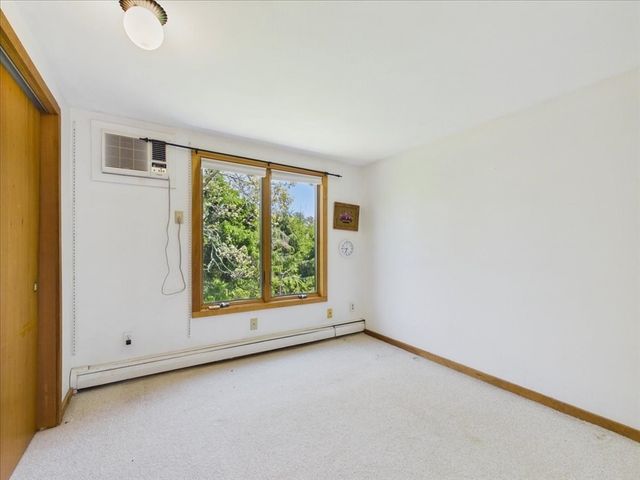 621 Locustfield Rd, Falmouth, MA 02536