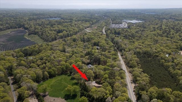 621 Locustfield Rd, Falmouth, MA 02536