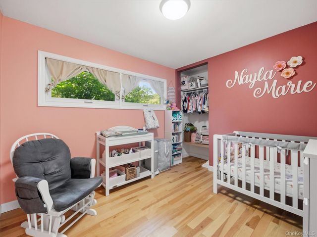 15 Summit Avenue, New City, NY 10956