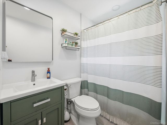 15 Summit Avenue, New City, NY 10956