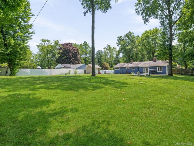 15 Summit Avenue, New City, NY 10956