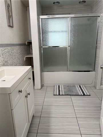 3947 Bellefontaine Avenue, Kansas City, MO 64130