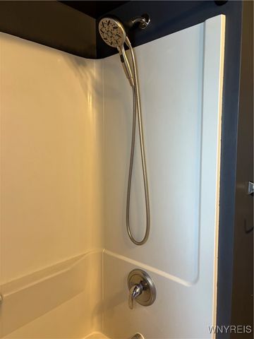 799 Center Road, West Seneca, NY 14224