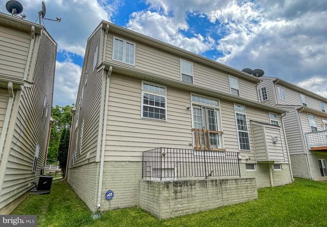 9910 EAST HILL DR, Lorton, VA 22079