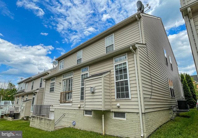 9910 EAST HILL DR, Lorton, VA 22079