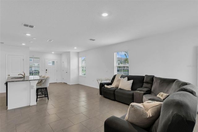 13157 BOUNTY AVENUE, Winter Garden, FL 34787