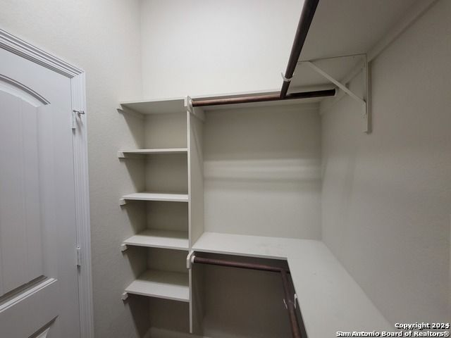 8225 Limerick Falls, San Antonio, TX 78263