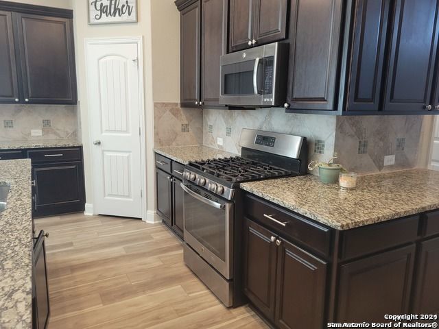 8225 Limerick Falls, San Antonio, TX 78263