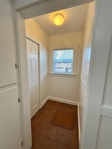 961 S 7th Street, San Jose, CA 95112