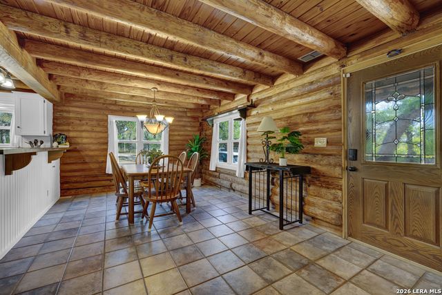 3165 Vivroux Ranch Rd, Seguin, TX 78155