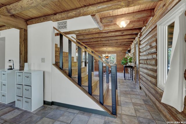 3165 Vivroux Ranch Rd, Seguin, TX 78155