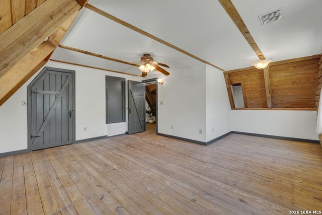 3165 Vivroux Ranch Rd, Seguin, TX 78155