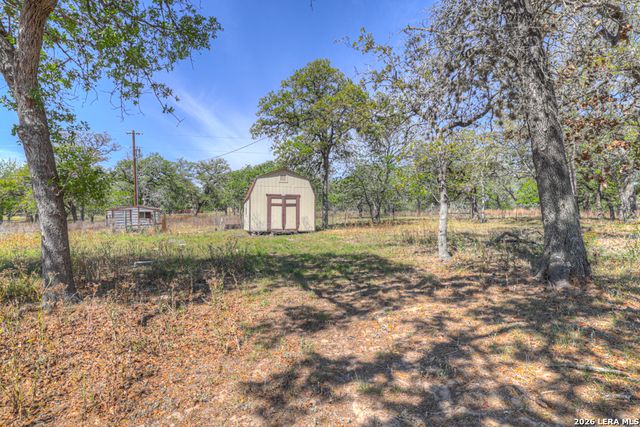 3165 Vivroux Ranch Rd, Seguin, TX 78155