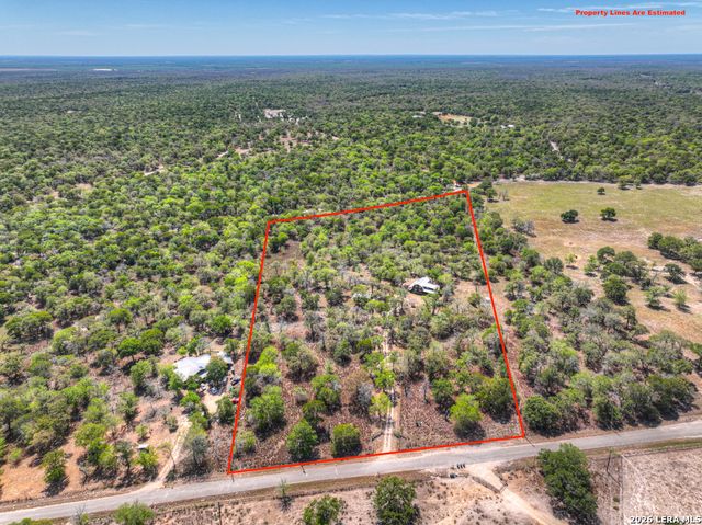 3165 Vivroux Ranch Rd, Seguin, TX 78155