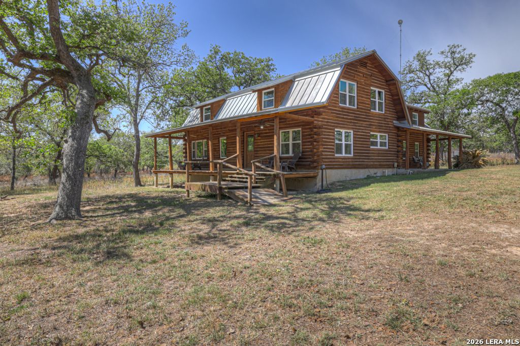 3165 Vivroux Ranch Rd, Seguin, TX 78155