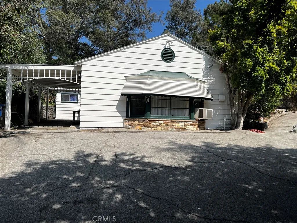 10630 Hillhaven Avenue, Los Angeles, CA 91042