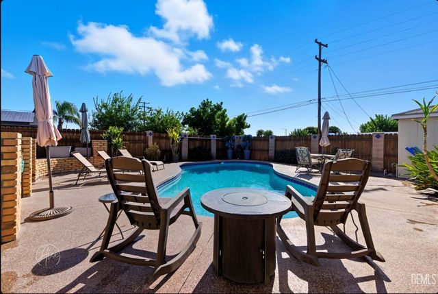 1014 3rd Street, Taft, CA 93268