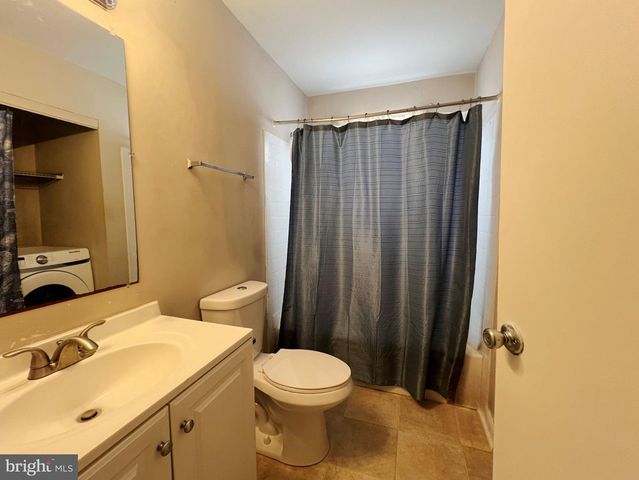14 HERON CT, Voorhees, NJ 08043