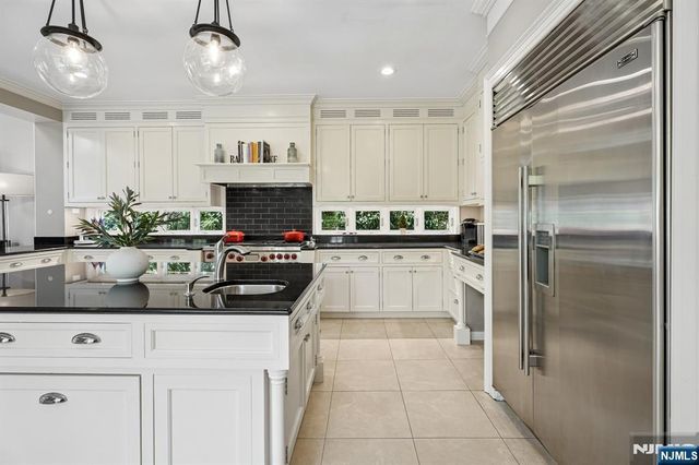 36 Edgemont Road, Montclair, NJ 07042
