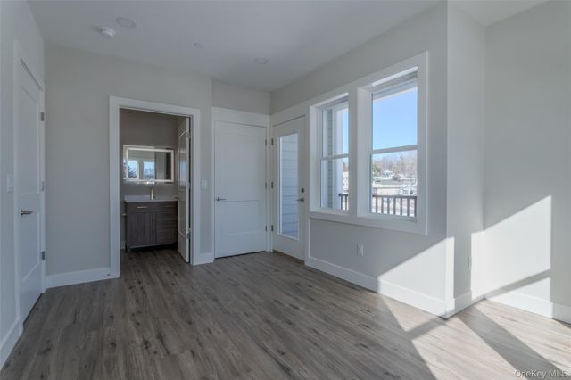 124 S Main Street, Florida, NY 10921